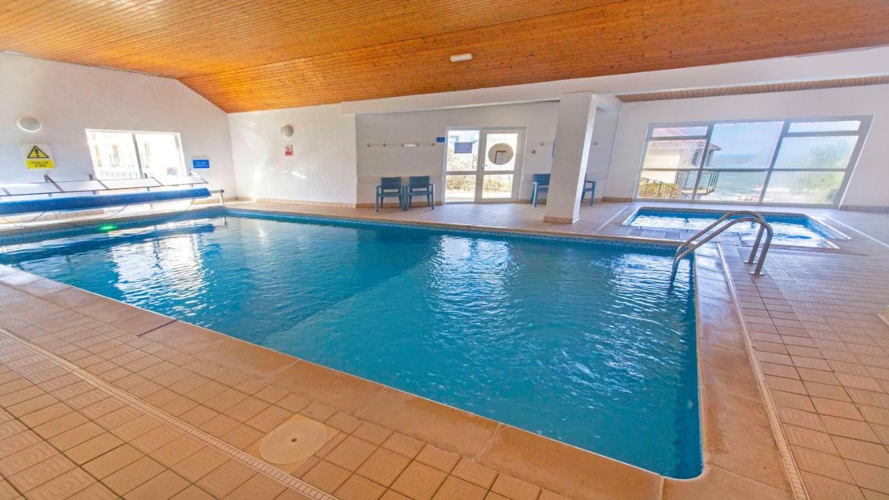 Clifton Court Apt 16 With Indoor Heated Pool & Sea Views Croyde Εξωτερικό φωτογραφία