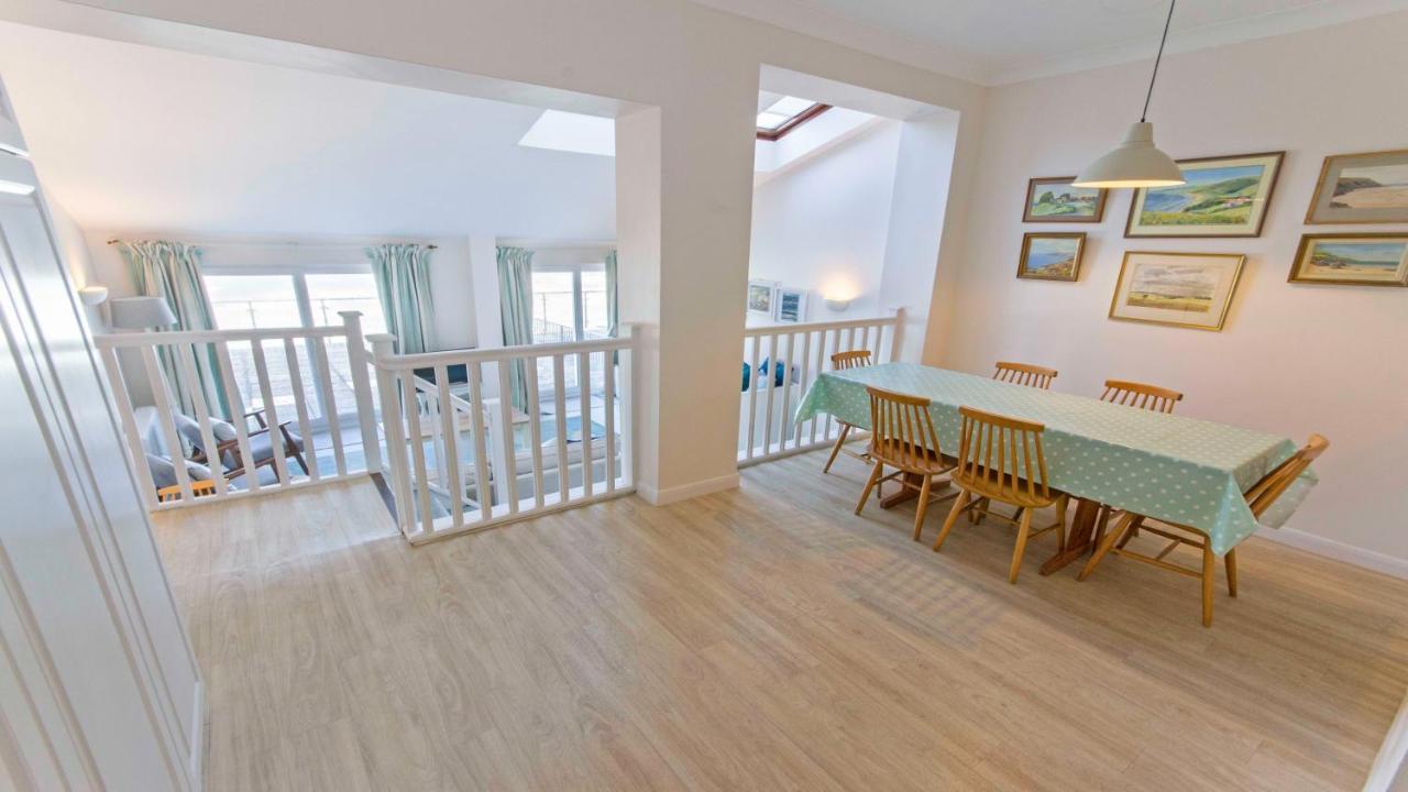 Clifton Court Apt 16 With Indoor Heated Pool & Sea Views Croyde Εξωτερικό φωτογραφία