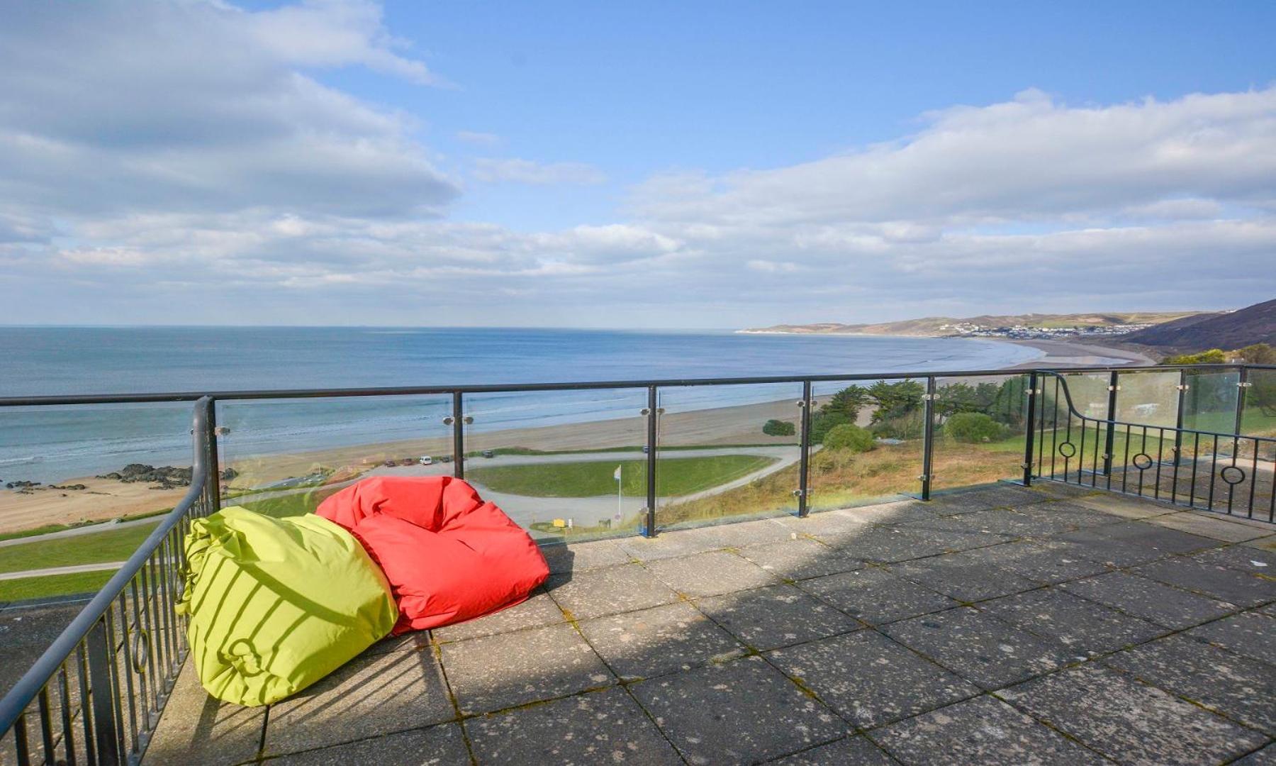 Clifton Court Apt 16 With Indoor Heated Pool & Sea Views Croyde Εξωτερικό φωτογραφία